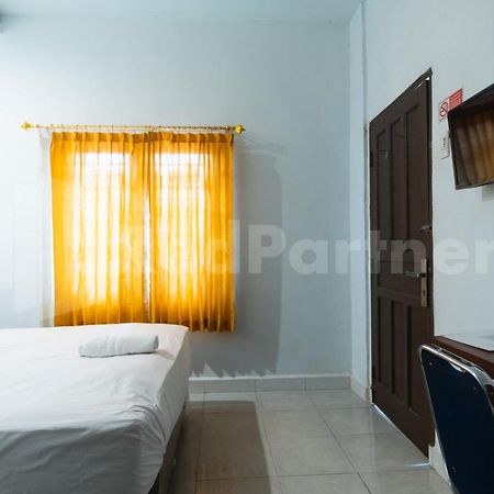 Teratai Guesthouse At Rs Adam Malik Medan Mitra Reddoorz 外观 照片