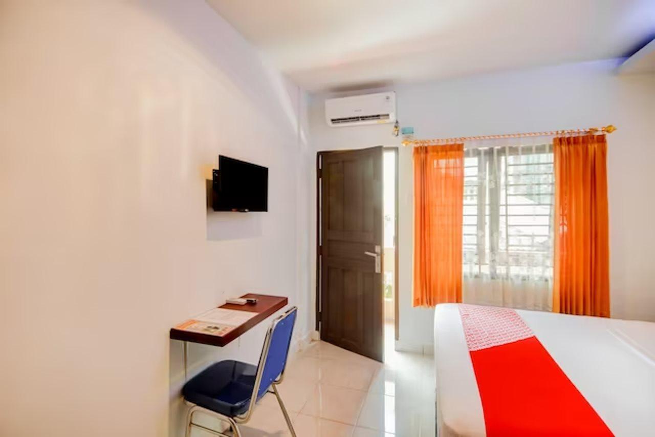 Teratai Guesthouse At Rs Adam Malik Medan Mitra Reddoorz 外观 照片