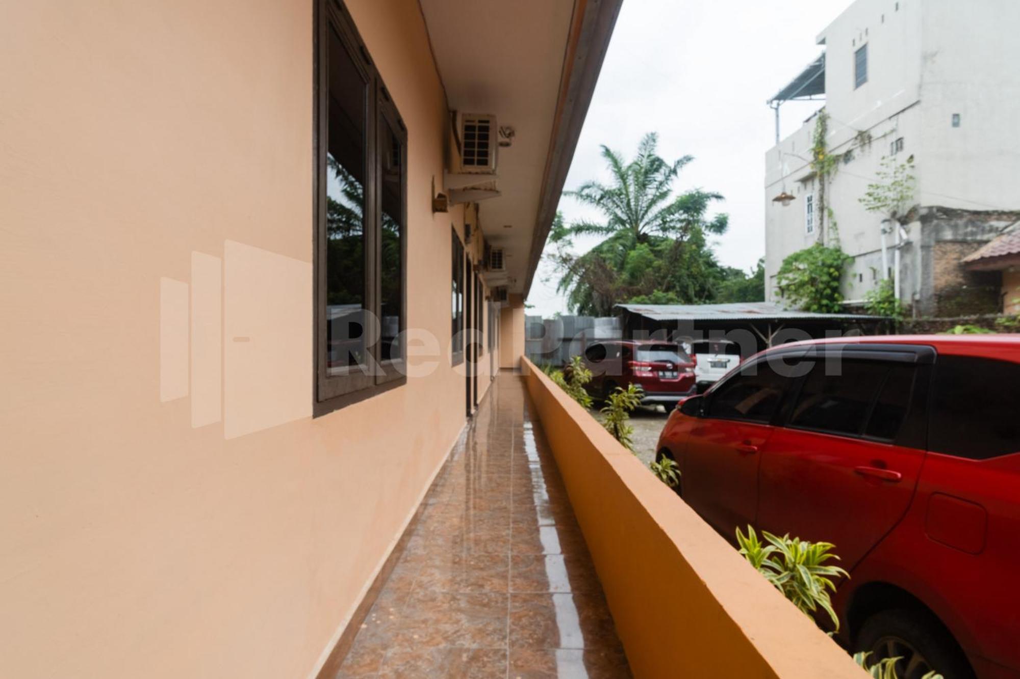 Teratai Guesthouse At Rs Adam Malik Medan Mitra Reddoorz 外观 照片