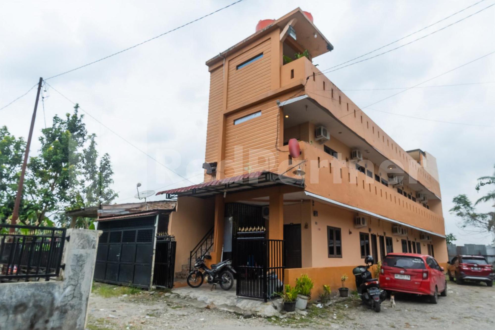 Teratai Guesthouse At Rs Adam Malik Medan Mitra Reddoorz 外观 照片